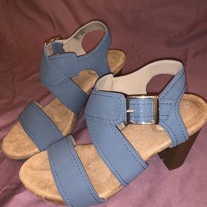 Guano Bernin heels- $25
Size- 8.5